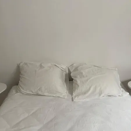 Le Wolf - 1 Privée Dans Un - 5mn Tram Du Centre - 15mn Tram Gare Tgv - Wifi - Parking Mulhouse